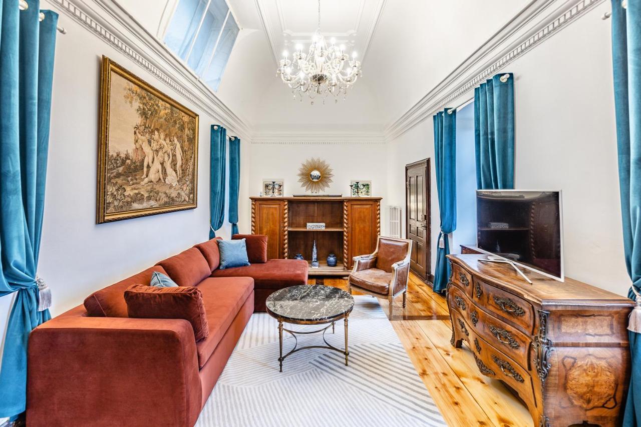 Chateau Du Chatelard Montreux Bagian luar foto